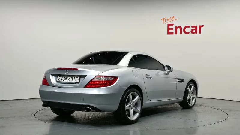 Mercedes-Benz SLK-Class