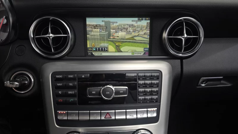 Mercedes-Benz SLK-Class