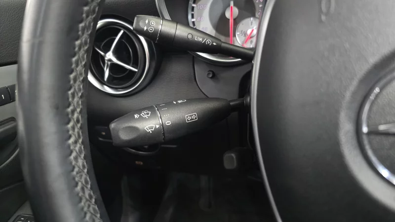 Mercedes-Benz SLK-Class