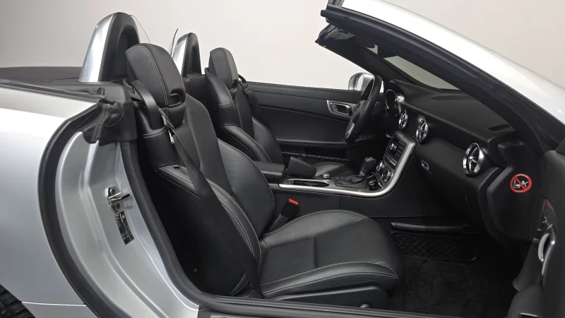 Mercedes-Benz SLK-Class