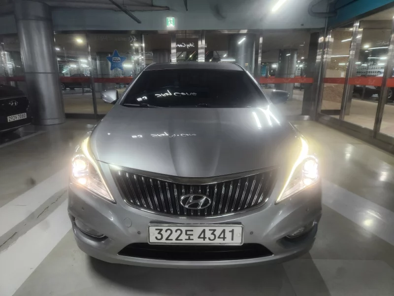 Hyundai Grandeur