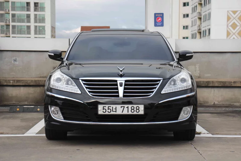 Hyundai Equus