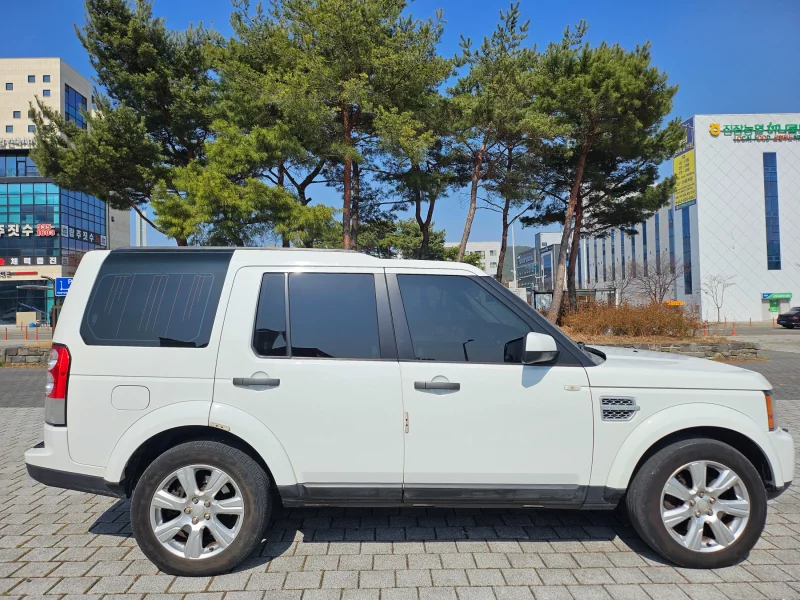 Land Rover DISCOVERY