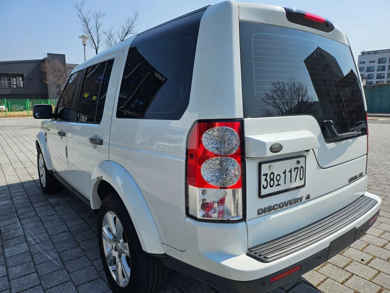 Land Rover DISCOVERY