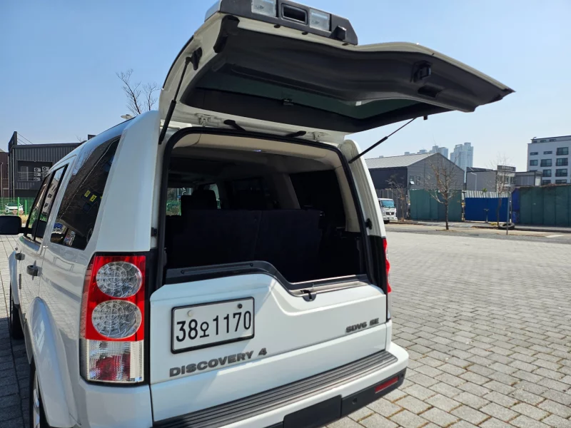 Land Rover DISCOVERY