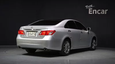 Lexus ES350