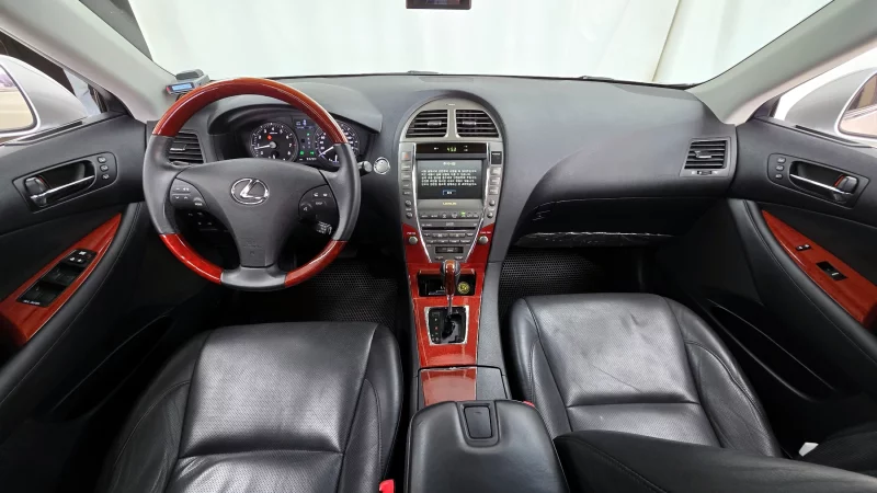 Lexus ES350