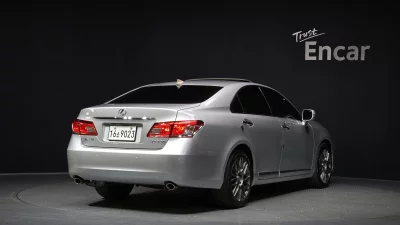 Lexus ES350