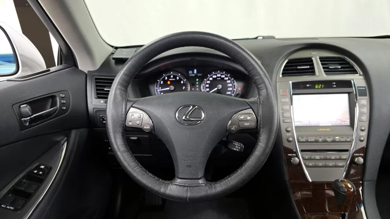 Lexus ES350