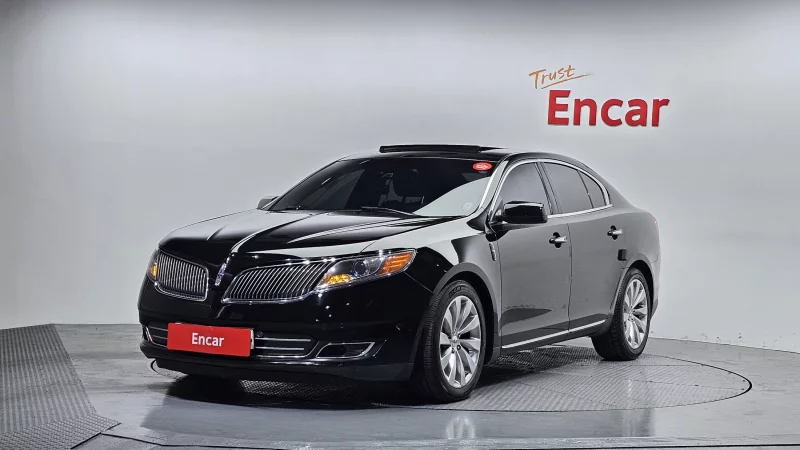 Lincoln MKS