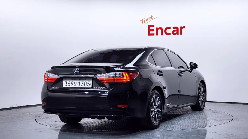 Lexus ES300h