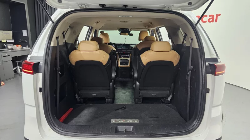 Купить Kia Carnival Chungbuk из Кореи