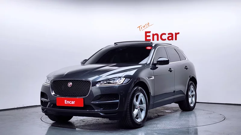 Jaguar F-PACE