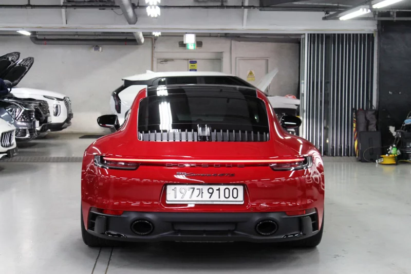 Porsche 911