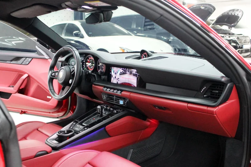 Porsche 911