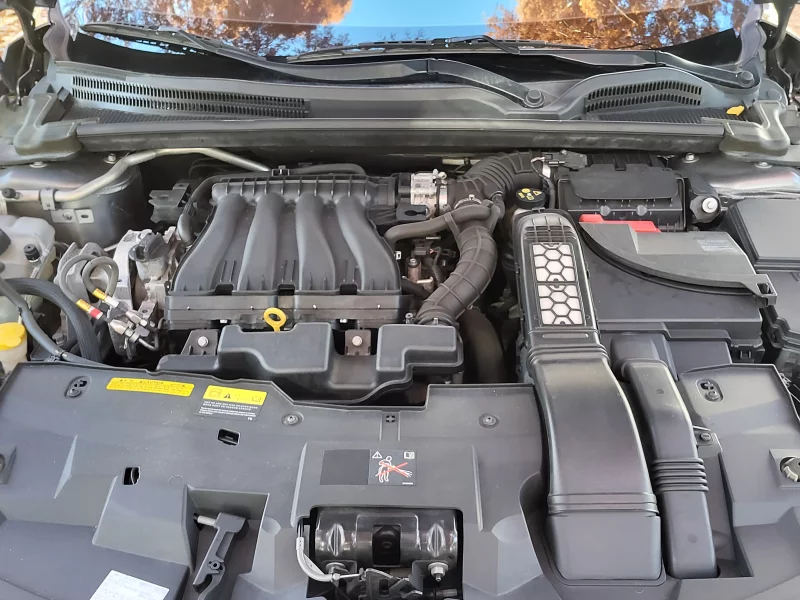 Renault SM6