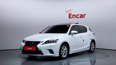 Lexus CT200h