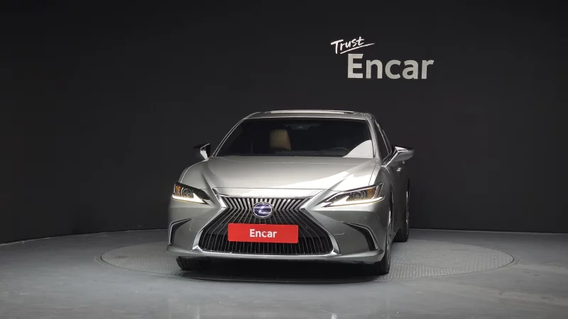 Lexus ES300h