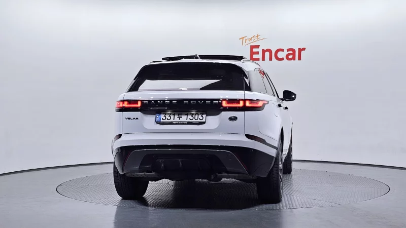 Land Rover RANGE ROVER VELAR
