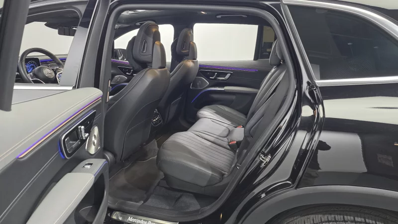 Mercedes-Benz EQS SUV