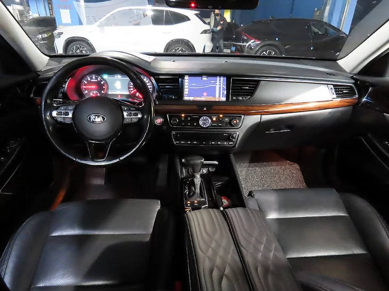 Kia K7