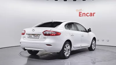 Renault SM3