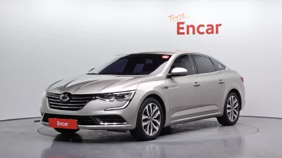 Renault SM6