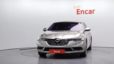 Renault SM6