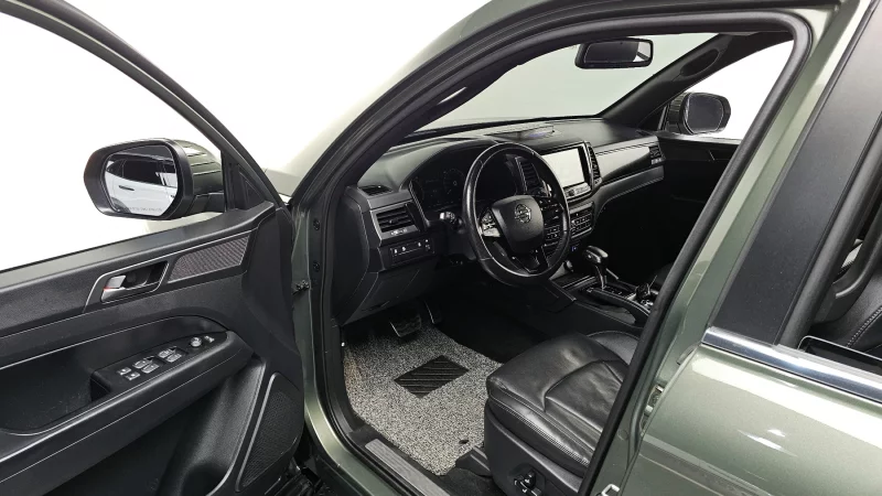 SsangYong Rexton Sports Khan