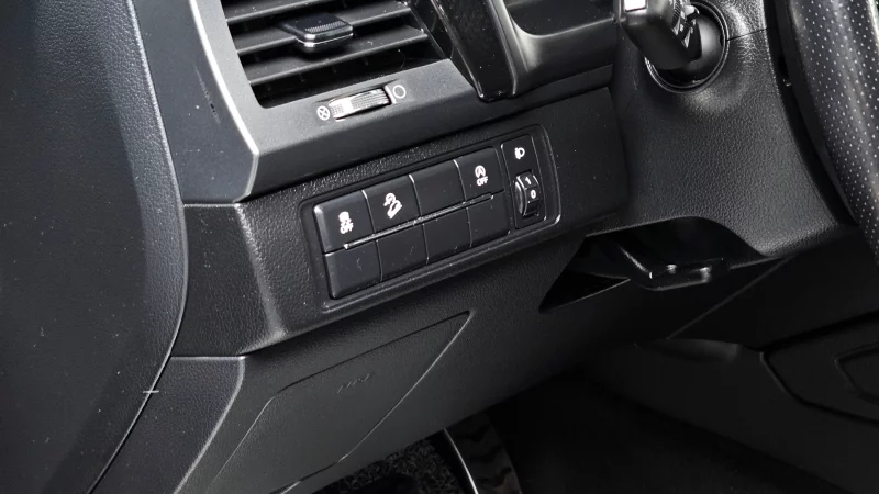 SsangYong Rexton Sports Khan