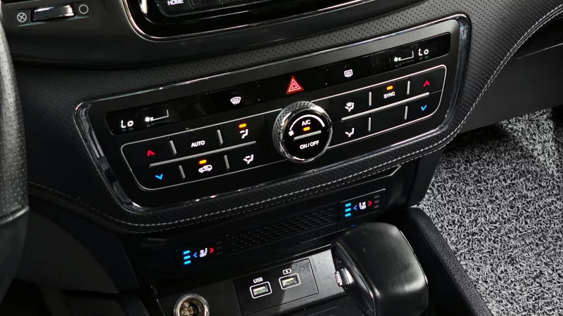 SsangYong Rexton Sports Khan