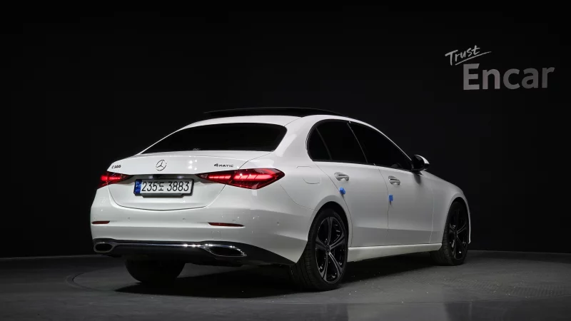 Mercedes-Benz C-Class