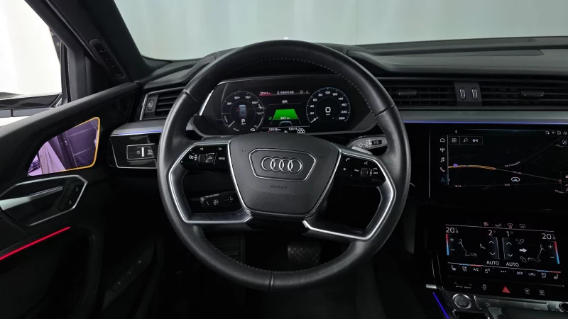 Audi e-tron
