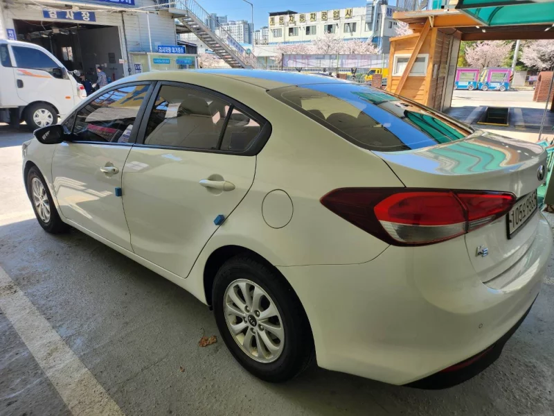 Kia K3