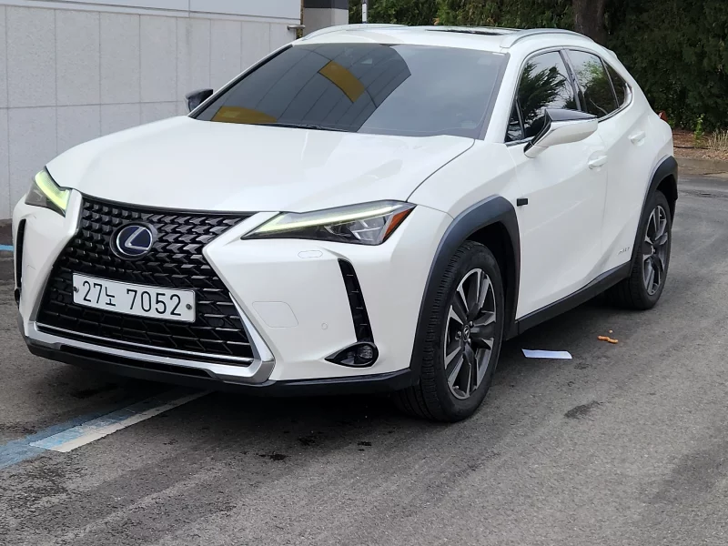 Lexus UX