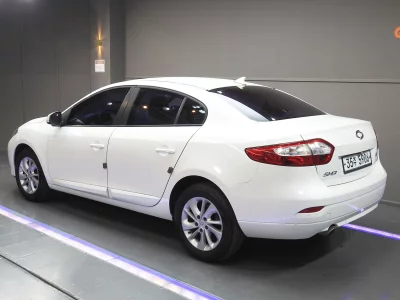 Renault SM3