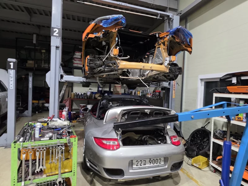 Porsche 911