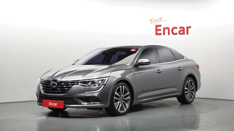 Renault SM6