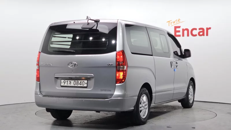 Hyundai Grand Starex