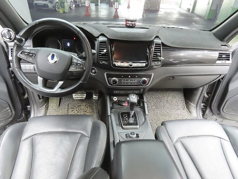 SsangYong Rexton Sports
