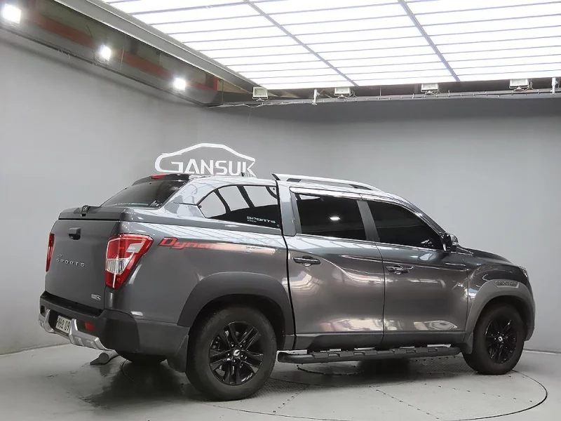 SsangYong Rexton Sports