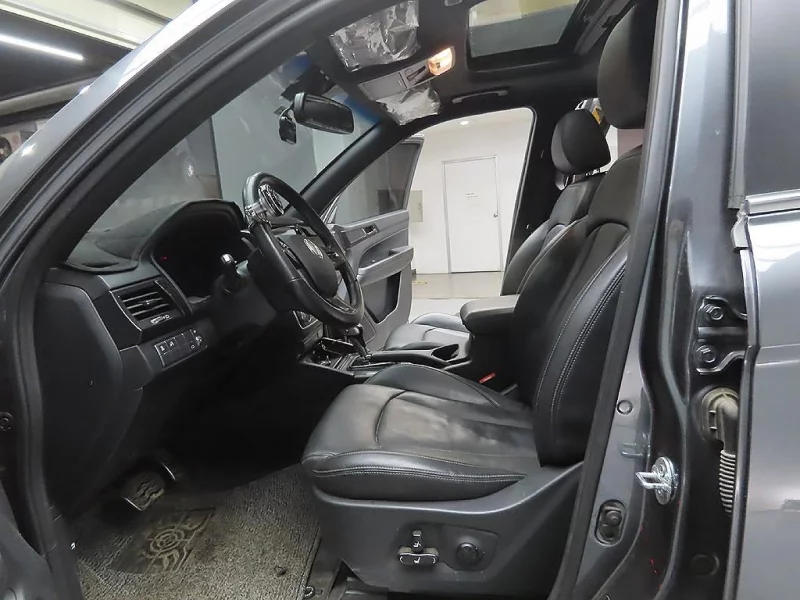 SsangYong Rexton Sports