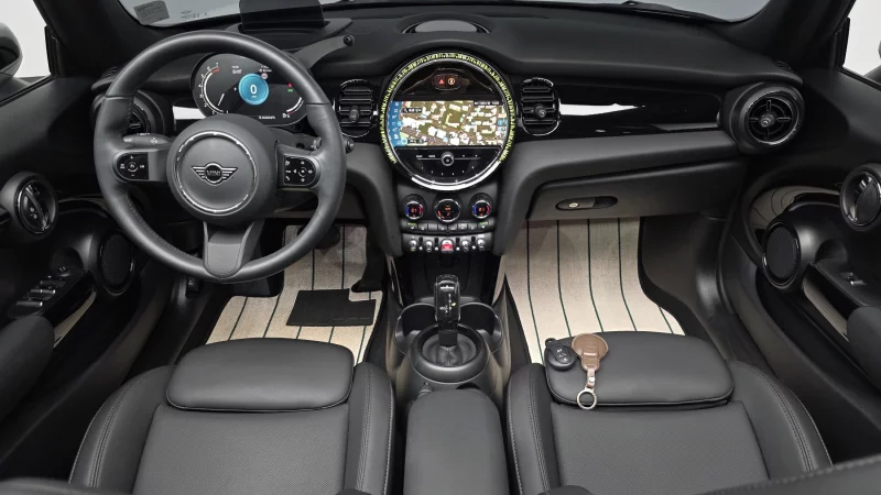 MINI Cooper Convertible