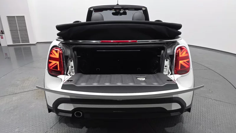 MINI Cooper Convertible