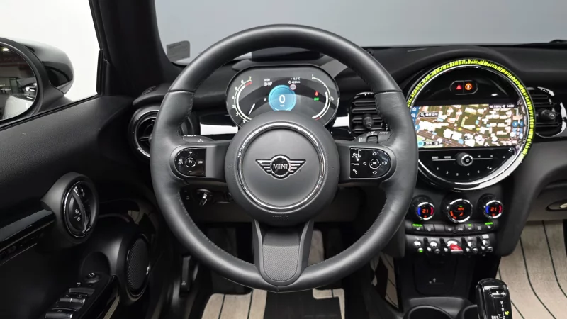 MINI Cooper Convertible