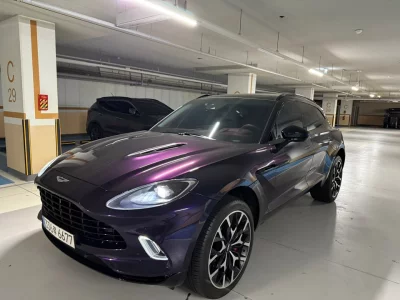 Aston Martin DBX