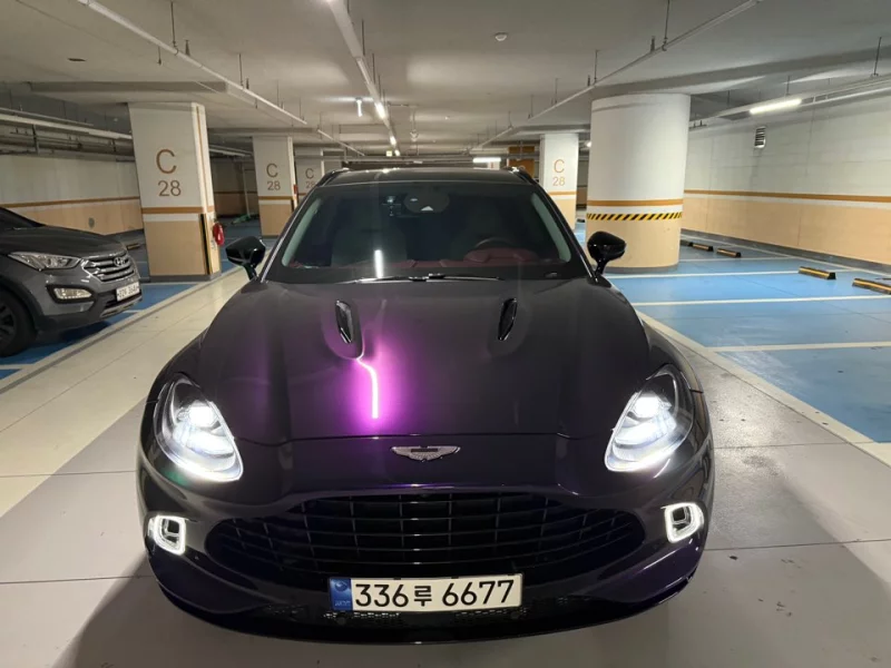 Aston Martin DBX