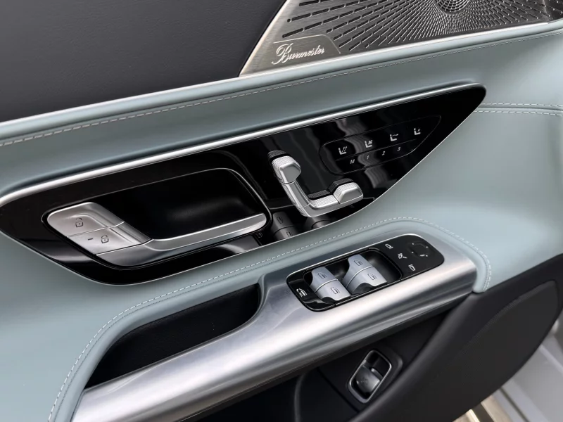 Mercedes-Benz SL-Class