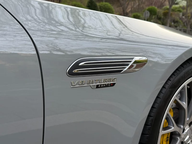Mercedes-Benz SL-Class