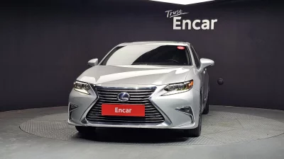 Lexus ES300h